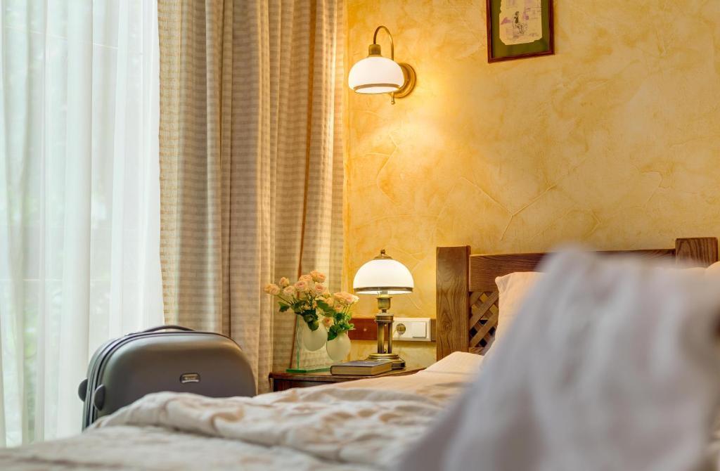 Hotel Pid Templem Iwano-Frankiwsk Zimmer foto